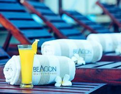 Beacon Beach Hotel Havuz