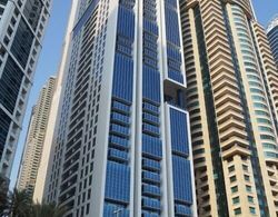 Beautiful and modern 1BR Apartment in Dubai Marina Dış Mekan