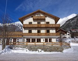 Beautiful Holiday Home Near St Anton Am Arlberg With Sauna Öne Çıkan Resim