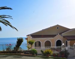 Beautiful Holiday Apartments Maria With Pool - Agios Gordios Beach, Corfu Dış Mekan