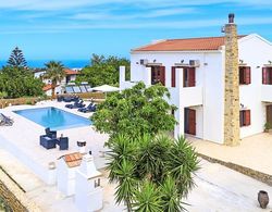 Beautiful Large Villa With Pool and sea View at Nice Georgioupolis Dış Mekan