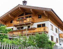 Beautiful Mansion in Mittersill Near Pass Thurn Ski Area Dış Mekan