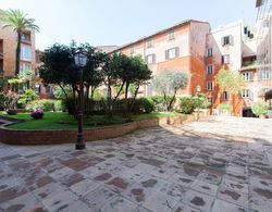Beautiful Roman Apartment Next To Trevi Fountain Dış Mekan