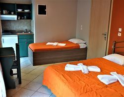 Beautiful Room for 3 People in Limenaria, Only Five Minutes Away From Center Oda