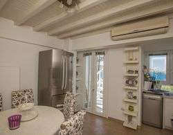 Beautiful Apartment With Amazing View In Mykonos Old Town İç Mekan