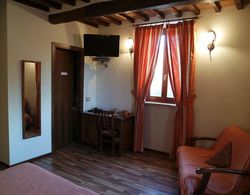 Bed And Breakfast Fonte Dei Tufi Genel