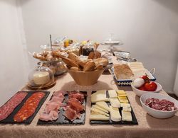 Hostel Bed in Girona Kahvaltı
