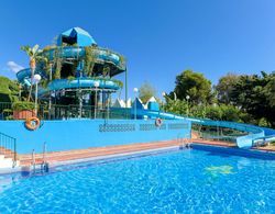 Apartamentos Benal Beach Group Havuz