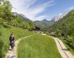 Berg'k'hof Kaisertal - Alpine Hideaway Genel