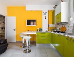 Bergonzoni Modern Apartment by Wonderful Italy Oda