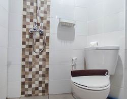 Best Deal And Comfortable 1Br The Alton Apartment Banyo Tipleri