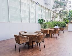 Best Price Studio Apartment at Tamansari Skylounge Oda Düzeni