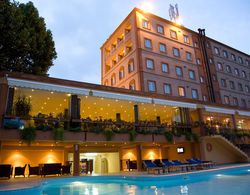 Best Western Congress Hotel Havuz