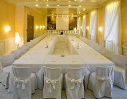 Best Western Grand Hotel De Bordeaux İş / Konferans
