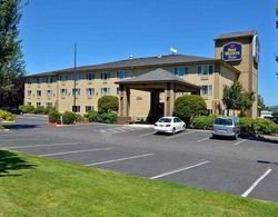 Best Western Plus Cascade Inn & Suites Genel