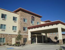 Best Western Plus Fort Worth Forest Hill Inn & Sui Genel