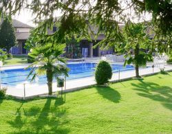 Best Western Plus Hotel Modena Resort Havuz