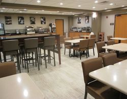 BEST WESTERN PLUS Omaha Airport Inn Yeme / İçme