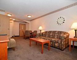 Best Western Plus University Park Inn & Suites Genel