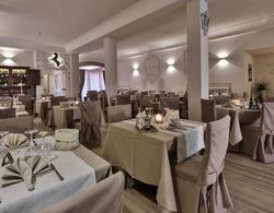 BEST WESTERN PREMIER Milano Palace Hotel Yeme / İçme