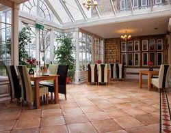 Best Western Rogerthorpe Manor Hotel Genel