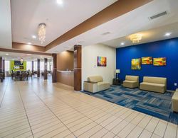 Best Western St Louis Airport North Hotel & Suites Lobi