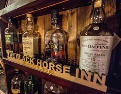 Black Horse Inn Genel