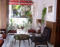 Blue Chip Guest House Kolkata Dış Mekan