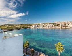 Blue Harbour 2 by Getaways Malta Oda Manzaraları