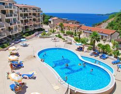 Blue Horizon Apartments Dış Mekan