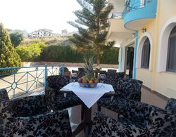 Blue Saranda Hotel Genel