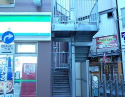 bnb+ Shinjuku Castle - Hostel Dış Mekan