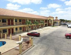 Boca Chica Inn & Suites Brownsville Genel