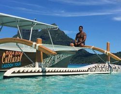 Bora Bora Holiday's Lodge and Villa Genel