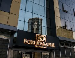 Bornova Otel Dış Mekan