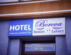 Hotel Borova Dış Mekan