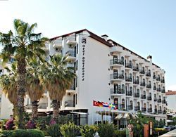 Boulevard Hotel Genel