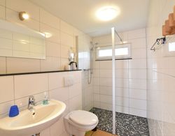 Boutique Bungalow in Insel Poel With Terrace Banyo Tipleri