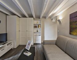 Boutique Apartment in Via Roma by Wonderful Italy Oda