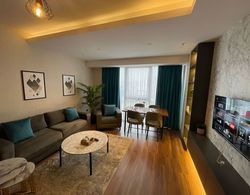 Brand-new Luxurious Suite Near Mall of Istanbul Oda