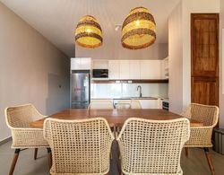 Brand New two Bedrooms Apartment at One Bay Residence Mülk Olanakları