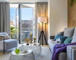 Brand New Apartment With Terrace, Prime Location - Murillo Oda Manzaraları