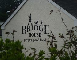Bridge House Hotel Genel
