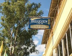 Bridgeview Inn Dış Mekan