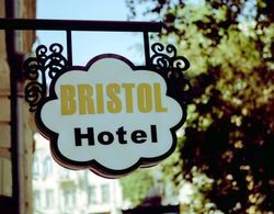 Bristol Hotel Baku Genel