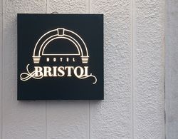 Hotel Bristol Dış Mekan