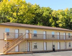 Budget Host Golden Wheat Motel Dış Mekan
