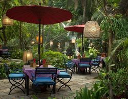 Bumi Surabaya City Resort Genel