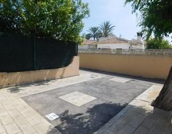 Bungalow en residencial con piscina Dış Mekan