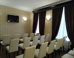 Hotel Business Apartments Genel